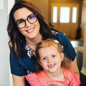 Meet your Posher, Sara